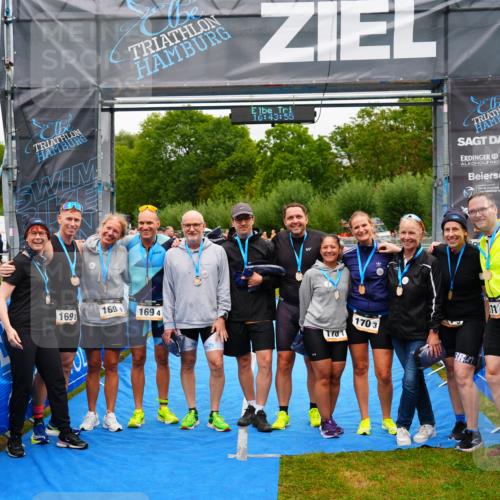 30.08.2026 - Elbe Triathlon Hamburg LAZAROV Photography http://msf.ph/oto/10044340 30.08.2026 16:43:54 Ziel  meine-sportfotos.de