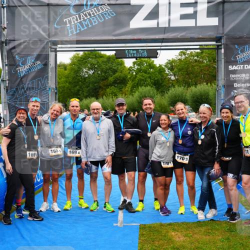 30.08.2026 - Elbe Triathlon Hamburg LAZAROV Photography http://msf.ph/oto/10044350 30.08.2026 16:43:54 Ziel  meine-sportfotos.de