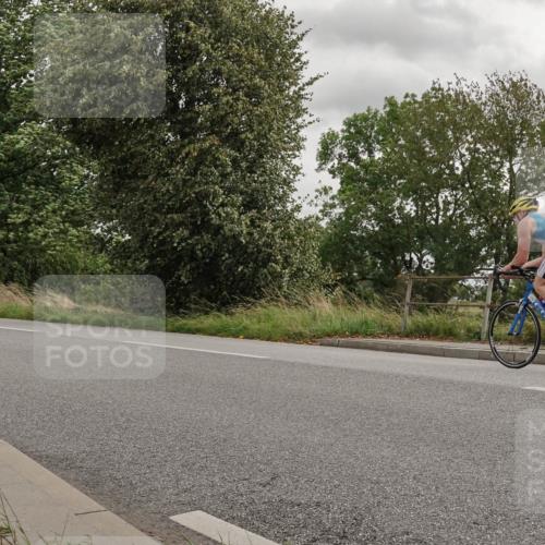 30.08.2026 - Elbe Triathlon Hamburg Michael Burmester http://msf.ph/oto/10044393 30.08.2026 15:04:15 Radfahren  meine-sportfotos.de
