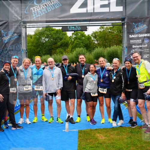 30.08.2026 - Elbe Triathlon Hamburg LAZAROV Photography http://msf.ph/oto/10044397 30.08.2026 16:43:57 Ziel  meine-sportfotos.de