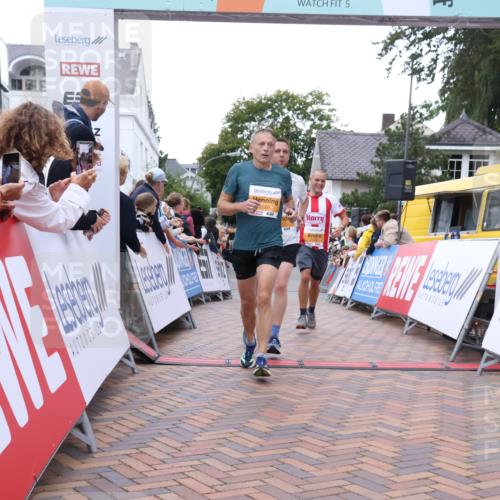 30.08.2026 - Blankeneser Heldenlauf Lena Gebhardt http://msf.ph/oto/10044428 30.08.2026 11:49:58 Ziel 2054, 2178, 2365, 2550, 2569, 2617, 2674 meine-sportfotos.de