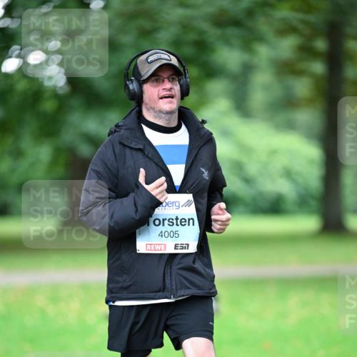 30.08.2026 - Blankeneser Heldenlauf Dr. Thomas Lammeyer http://msf.ph/oto/10044438 30.08.2026 11:20:43 Laufen 4005 meine-sportfotos.de