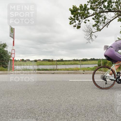 30.08.2026 - Elbe Triathlon Hamburg Michael Burmester http://msf.ph/oto/10044440 30.08.2026 14:15:12 Radfahren 160, 167 meine-sportfotos.de