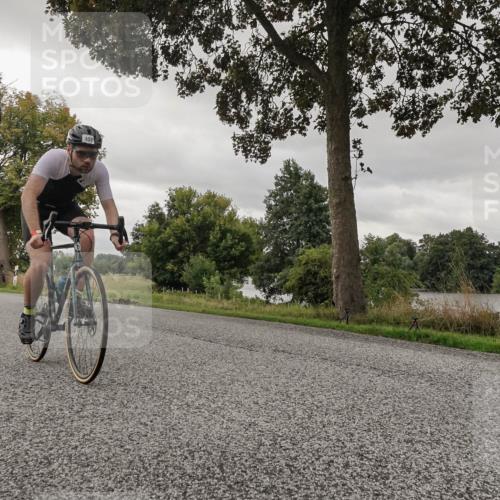 30.08.2026 - Elbe Triathlon Hamburg Michael Burmester http://msf.ph/oto/10044466 30.08.2026 09:23:41 Radfahren 258, 408, 550, 761, 916 meine-sportfotos.de