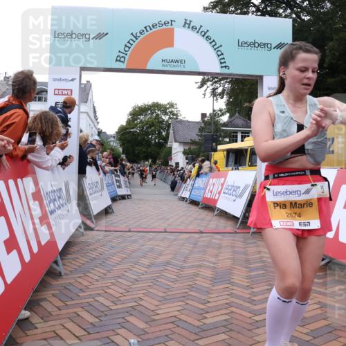 30.08.2026 - Blankeneser Heldenlauf Lena Gebhardt http://msf.ph/oto/10044524 30.08.2026 11:50:02 Ziel 2054, 2178, 2550, 2617, 2674 meine-sportfotos.de