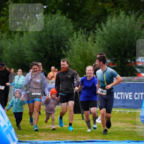 30.08.2026 - Elbe Triathlon Hamburg LAZAROV Photography http://msf.ph/oto/10044550 30.08.2026 16:45:11 Ziel  meine-sportfotos.de