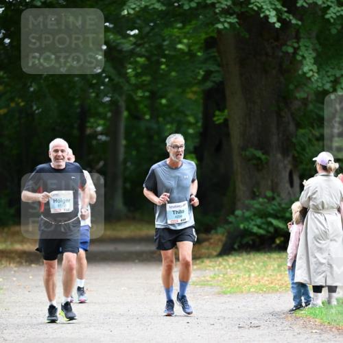 30.08.2026 - Blankeneser Heldenlauf Dr. Thomas Lammeyer http://msf.ph/oto/10044556 30.08.2026 11:20:54 Laufen 4172, 4258 meine-sportfotos.de