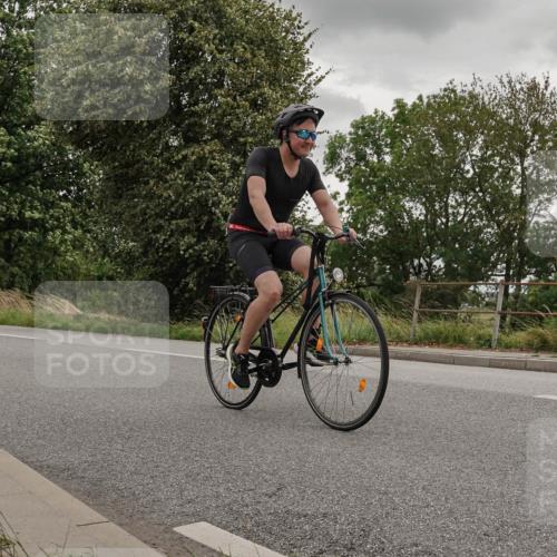 30.08.2026 - Elbe Triathlon Hamburg Michael Burmester http://msf.ph/oto/10044567 30.08.2026 15:06:39 Radfahren  meine-sportfotos.de