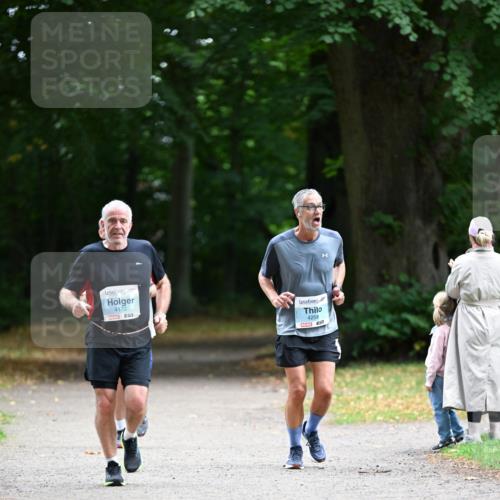 30.08.2026 - Blankeneser Heldenlauf Dr. Thomas Lammeyer http://msf.ph/oto/10044570 30.08.2026 11:20:55 Laufen 4172, 57, 4258 meine-sportfotos.de
