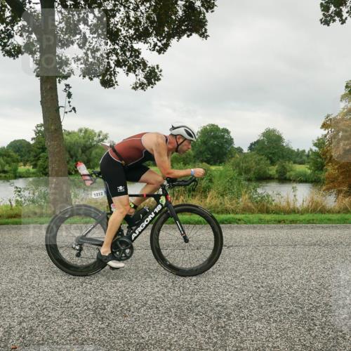 30.08.2026 - Elbe Triathlon Hamburg Michael Burmester http://msf.ph/oto/10044589 30.08.2026 09:12:57 Radfahren 298, 335, 366 meine-sportfotos.de