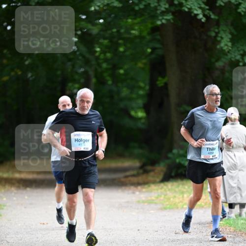 30.08.2026 - Blankeneser Heldenlauf Dr. Thomas Lammeyer http://msf.ph/oto/10044590 30.08.2026 11:20:56 Laufen 4172, 4258 meine-sportfotos.de