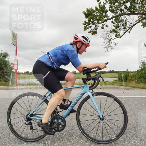 30.08.2026 - Elbe Triathlon Hamburg Michael Burmester http://msf.ph/oto/10044595 30.08.2026 14:16:27 Radfahren 146, 161 meine-sportfotos.de
