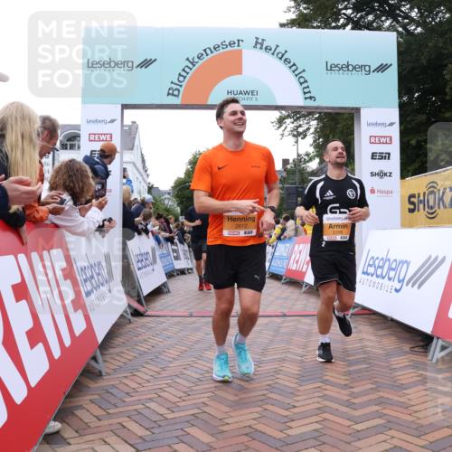 30.08.2026 - Blankeneser Heldenlauf Lena Gebhardt http://msf.ph/oto/10044613 30.08.2026 11:50:10 Ziel 2028, 2396, 2612, 2739, 2805, 2958 meine-sportfotos.de
