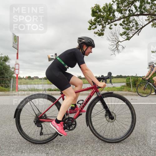 30.08.2026 - Elbe Triathlon Hamburg Michael Burmester http://msf.ph/oto/10044619 30.08.2026 14:16:38 Radfahren 151, 173 meine-sportfotos.de