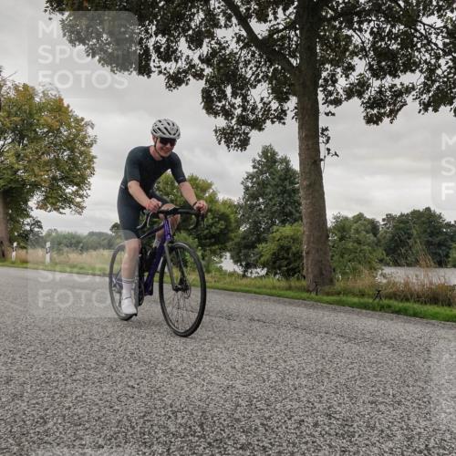 30.08.2026 - Elbe Triathlon Hamburg Michael Burmester http://msf.ph/oto/10044620 30.08.2026 09:24:30 Radfahren 232, 252, 262, 557, 560, 603, 633 meine-sportfotos.de