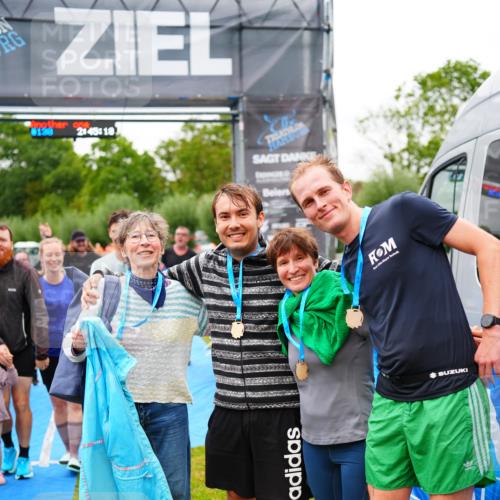 30.08.2026 - Elbe Triathlon Hamburg LAZAROV Photography http://msf.ph/oto/10044622 30.08.2026 16:45:21 Ziel  meine-sportfotos.de