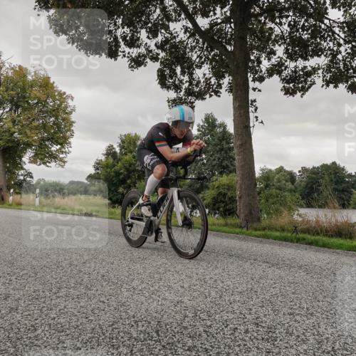 30.08.2026 - Elbe Triathlon Hamburg Michael Burmester http://msf.ph/oto/10044637 30.08.2026 09:24:33 Radfahren 191, 232, 252, 262, 326, 560, 603 meine-sportfotos.de