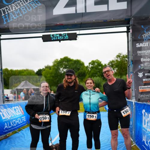 30.08.2026 - Elbe Triathlon Hamburg LAZAROV Photography http://msf.ph/oto/10044658 30.08.2026 16:45:34 Ziel  meine-sportfotos.de