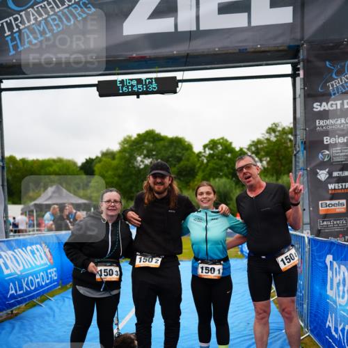 30.08.2026 - Elbe Triathlon Hamburg LAZAROV Photography http://msf.ph/oto/10044665 30.08.2026 16:45:35 Ziel  meine-sportfotos.de