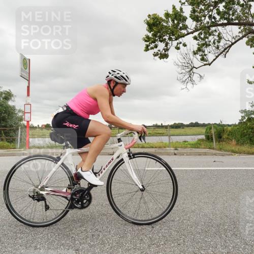 30.08.2026 - Elbe Triathlon Hamburg Michael Burmester http://msf.ph/oto/10044678 30.08.2026 14:17:04 Radfahren 162 meine-sportfotos.de