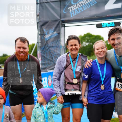30.08.2026 - Elbe Triathlon Hamburg LAZAROV Photography http://msf.ph/oto/10044702 30.08.2026 16:45:43 Ziel  meine-sportfotos.de