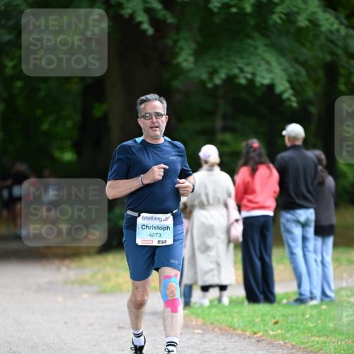 30.08.2026 - Blankeneser Heldenlauf Dr. Thomas Lammeyer http://msf.ph/oto/10044787 30.08.2026 11:21:36 Laufen 4273, 51 meine-sportfotos.de