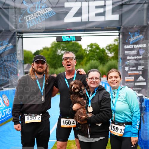 30.08.2026 - Elbe Triathlon Hamburg LAZAROV Photography http://msf.ph/oto/10044845 30.08.2026 16:46:18 Ziel  meine-sportfotos.de