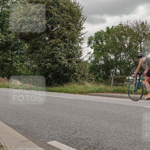 30.08.2026 - Elbe Triathlon Hamburg Michael Burmester http://msf.ph/oto/10044849 30.08.2026 15:16:09 Radfahren  meine-sportfotos.de