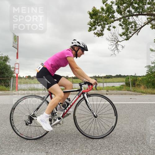 30.08.2026 - Elbe Triathlon Hamburg Michael Burmester http://msf.ph/oto/10044880 30.08.2026 14:18:32 Radfahren 145 meine-sportfotos.de