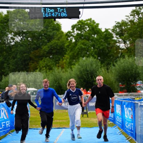 30.08.2026 - Elbe Triathlon Hamburg LAZAROV Photography http://msf.ph/oto/10044901 30.08.2026 16:47:05 Ziel  meine-sportfotos.de