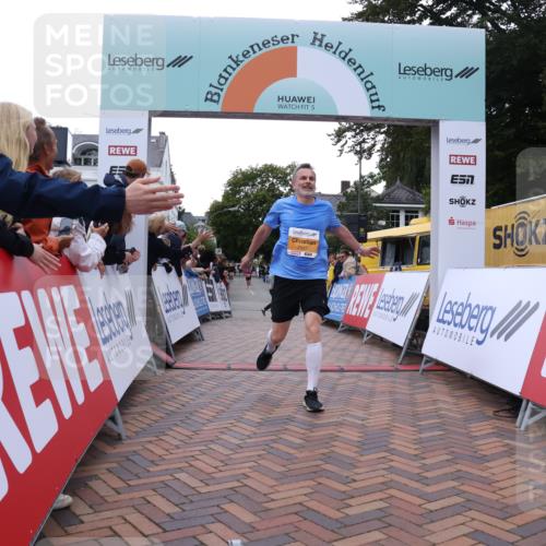 30.08.2026 - Blankeneser Heldenlauf Lena Gebhardt http://msf.ph/oto/10044902 30.08.2026 11:50:27 Ziel 2220, 2243, 2687 meine-sportfotos.de