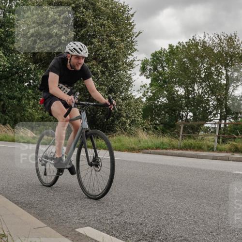 30.08.2026 - Elbe Triathlon Hamburg Michael Burmester http://msf.ph/oto/10044916 30.08.2026 15:17:52 Radfahren  meine-sportfotos.de