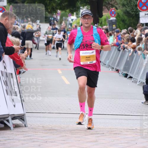 30.08.2026 - Blankeneser Heldenlauf Lena Gebhardt http://msf.ph/oto/10044942 30.08.2026 11:50:34 Ziel 2687, 2947 meine-sportfotos.de