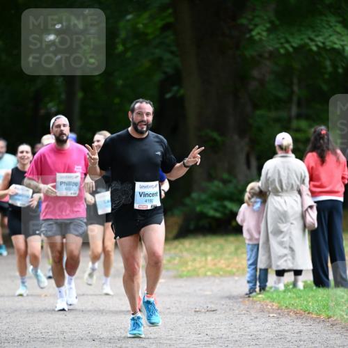 30.08.2026 - Blankeneser Heldenlauf Dr. Thomas Lammeyer http://msf.ph/oto/10044956 30.08.2026 11:21:52 Laufen 4222, 4192 meine-sportfotos.de