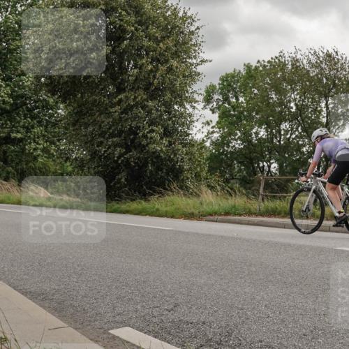 30.08.2026 - Elbe Triathlon Hamburg Michael Burmester http://msf.ph/oto/10044971 30.08.2026 15:20:14 Radfahren  meine-sportfotos.de