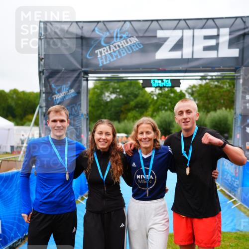 30.08.2026 - Elbe Triathlon Hamburg LAZAROV Photography http://msf.ph/oto/10044978 30.08.2026 16:47:23 Ziel  meine-sportfotos.de