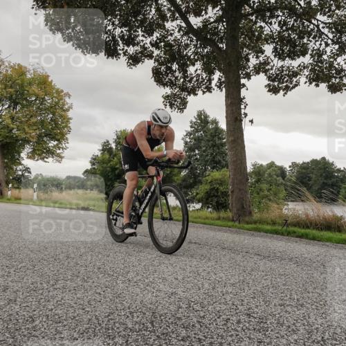 30.08.2026 - Elbe Triathlon Hamburg Michael Burmester http://msf.ph/oto/10045003 30.08.2026 09:26:10 Radfahren 222, 271, 295, 298, 334, 385, 504, 512, 585 meine-sportfotos.de