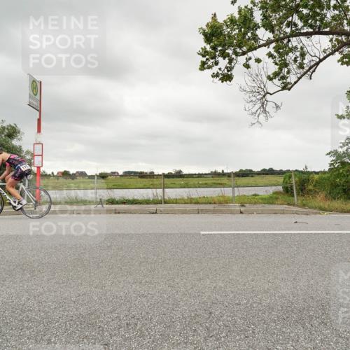 30.08.2026 - Elbe Triathlon Hamburg Michael Burmester http://msf.ph/oto/10045022 30.08.2026 14:19:37 Radfahren 131 meine-sportfotos.de