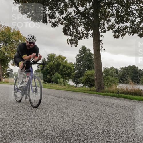30.08.2026 - Elbe Triathlon Hamburg Michael Burmester http://msf.ph/oto/10045030 30.08.2026 09:26:15 Radfahren 210, 222, 295, 385, 504, 585 meine-sportfotos.de