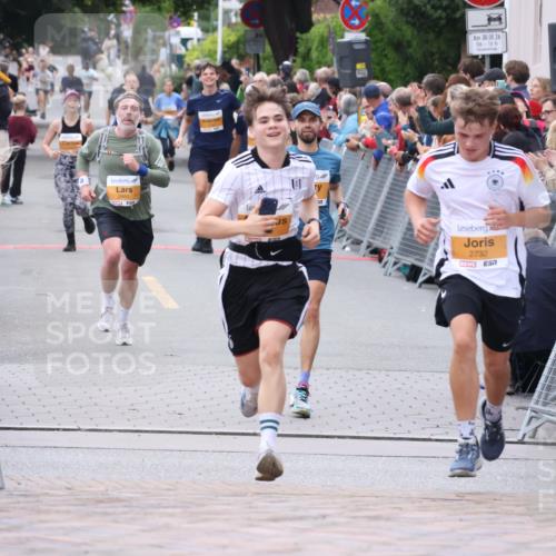30.08.2026 - Blankeneser Heldenlauf Lena Gebhardt http://msf.ph/oto/10045035 30.08.2026 11:50:46 Ziel 2105, 2732 meine-sportfotos.de