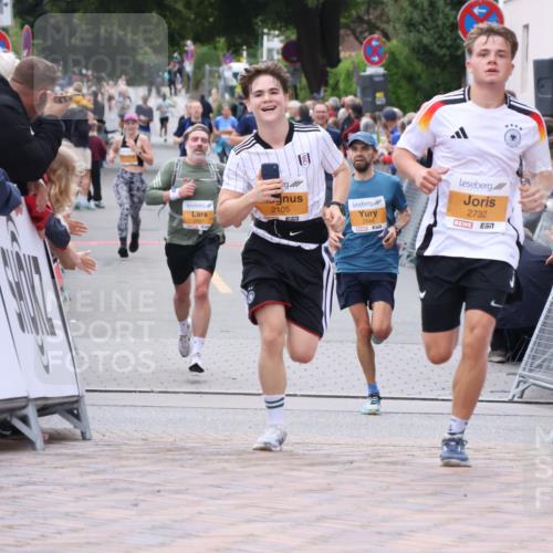 30.08.2026 - Blankeneser Heldenlauf Lena Gebhardt http://msf.ph/oto/10045047 30.08.2026 11:50:47 Ziel 2105, 2732 meine-sportfotos.de