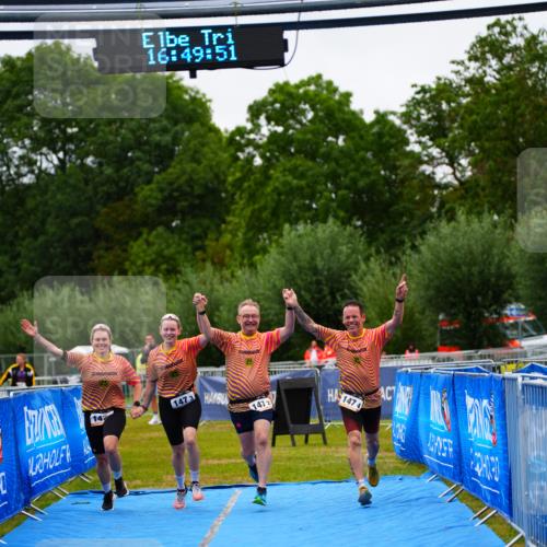 30.08.2026 - Elbe Triathlon Hamburg LAZAROV Photography http://msf.ph/oto/10045051 30.08.2026 16:49:50 Ziel  meine-sportfotos.de
