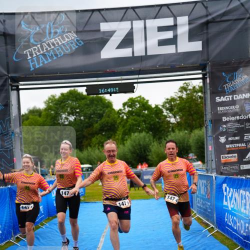 30.08.2026 - Elbe Triathlon Hamburg LAZAROV Photography http://msf.ph/oto/10045074 30.08.2026 16:49:53 Ziel  meine-sportfotos.de