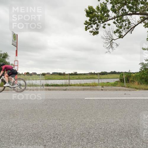 30.08.2026 - Elbe Triathlon Hamburg Michael Burmester http://msf.ph/oto/10045080 30.08.2026 14:19:47 Radfahren 136, 143 meine-sportfotos.de