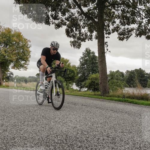 30.08.2026 - Elbe Triathlon Hamburg Michael Burmester http://msf.ph/oto/10045081 30.08.2026 09:26:24 Radfahren 201, 264, 347, 351, 382, 417, 423, 480, 506, 579, 611, 756 meine-sportfotos.de