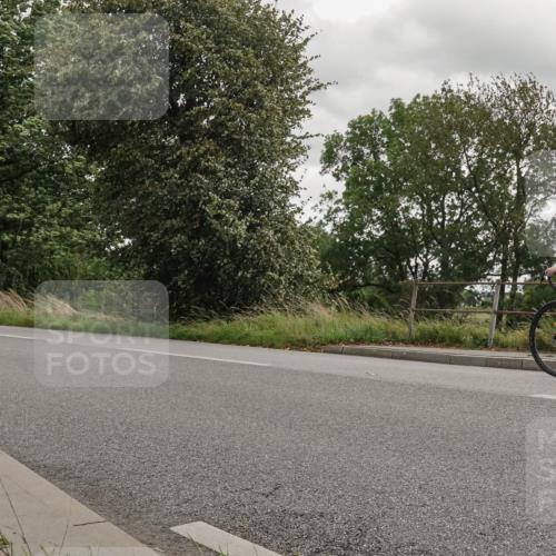 30.08.2026 - Elbe Triathlon Hamburg Michael Burmester http://msf.ph/oto/10045095 30.08.2026 15:21:41 Radfahren  meine-sportfotos.de