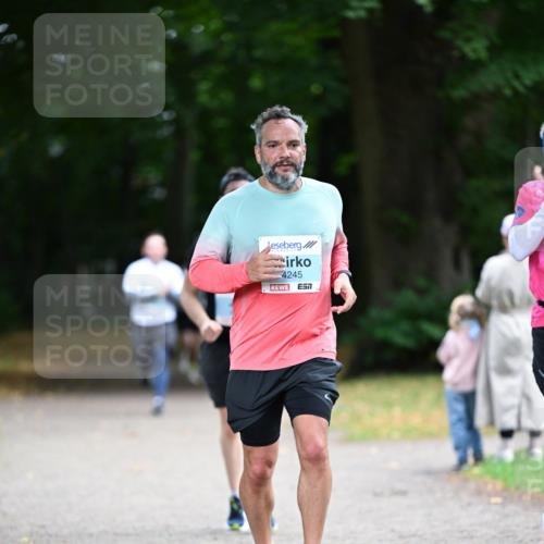 30.08.2026 - Blankeneser Heldenlauf Dr. Thomas Lammeyer http://msf.ph/oto/10045102 30.08.2026 11:22:01 Laufen 4245 meine-sportfotos.de