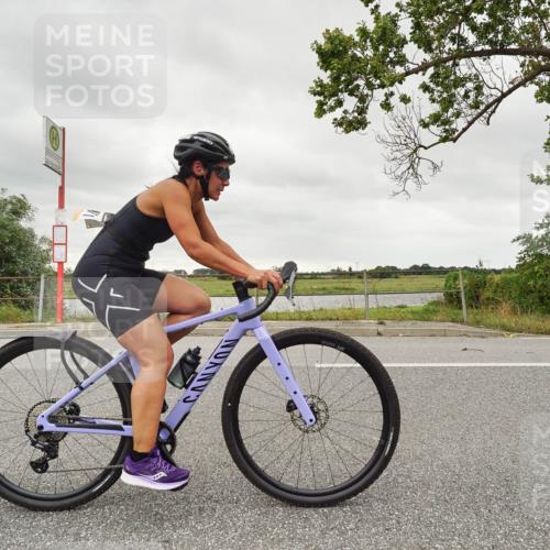 30.08.2026 - Elbe Triathlon Hamburg Michael Burmester http://msf.ph/oto/10045120 30.08.2026 14:20:03 Radfahren 170 meine-sportfotos.de