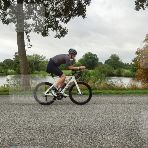 30.08.2026 - Elbe Triathlon Hamburg Michael Burmester http://msf.ph/oto/10045132 30.08.2026 09:15:51 Radfahren 200, 445, 501 meine-sportfotos.de