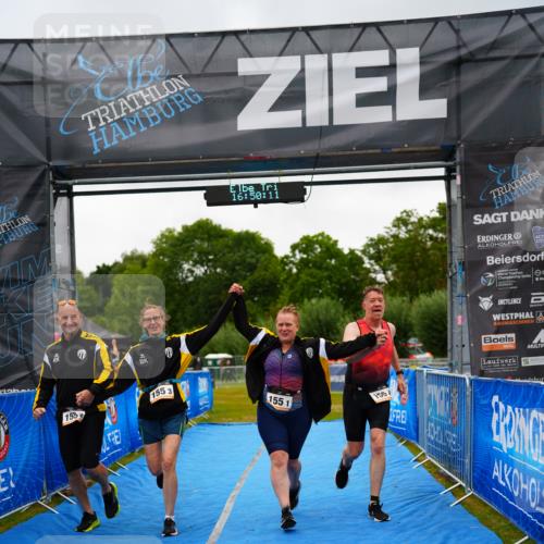 30.08.2026 - Elbe Triathlon Hamburg LAZAROV Photography http://msf.ph/oto/10045136 30.08.2026 16:50:10 Ziel  meine-sportfotos.de